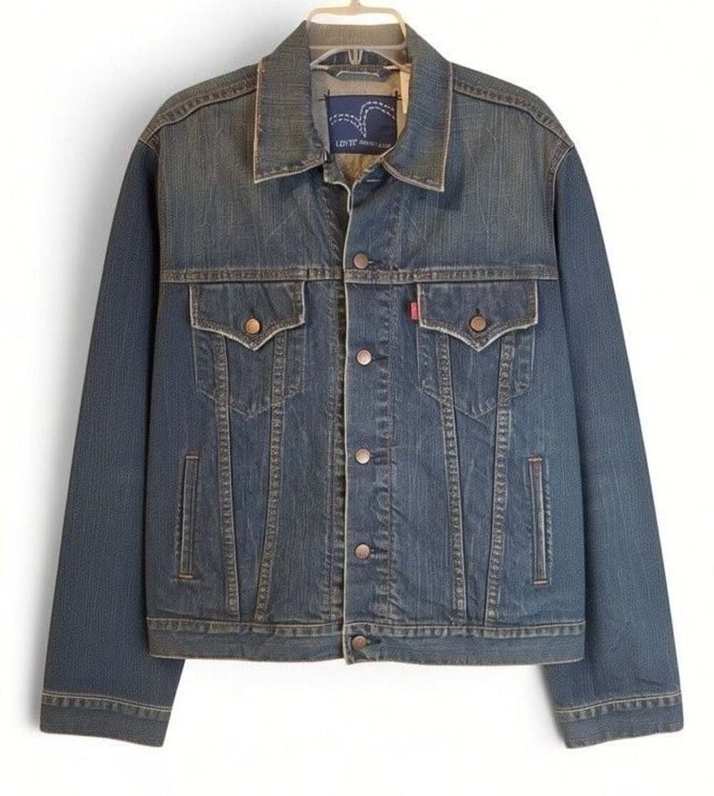 Levis Red Tab Slim Trucker Denim Jacket XL Blue